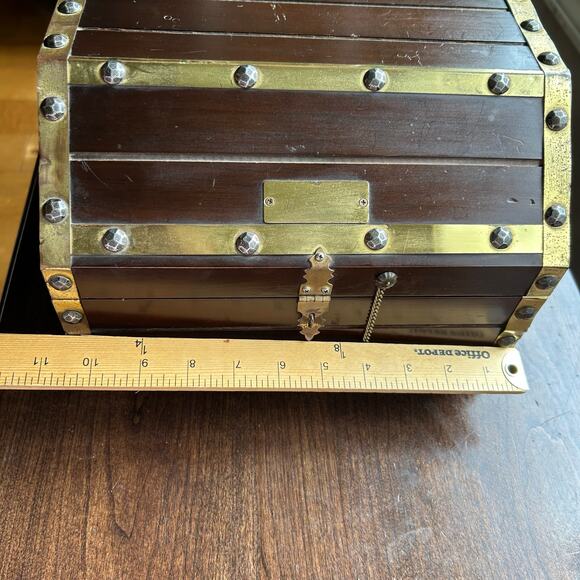 Vintage Treasure Chest Jewelry Box Japan red lining in drawer - Picture 15 of 15